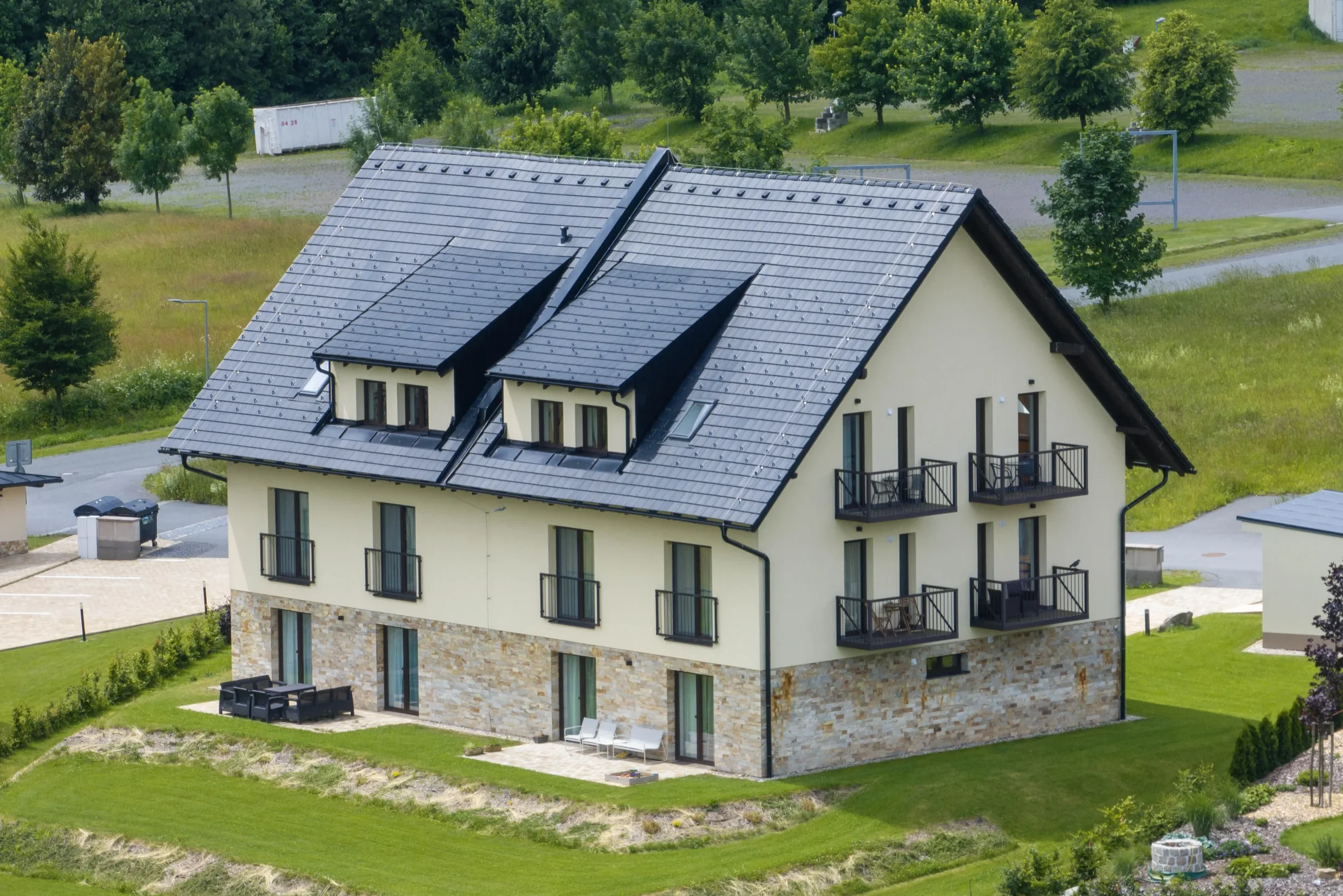 Fotografie z venku z dronu - Buďa Apartmán Orlické Hory